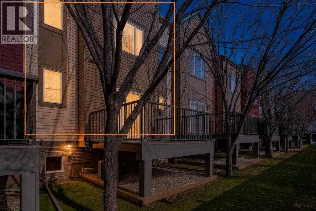 227 Copperpond Row