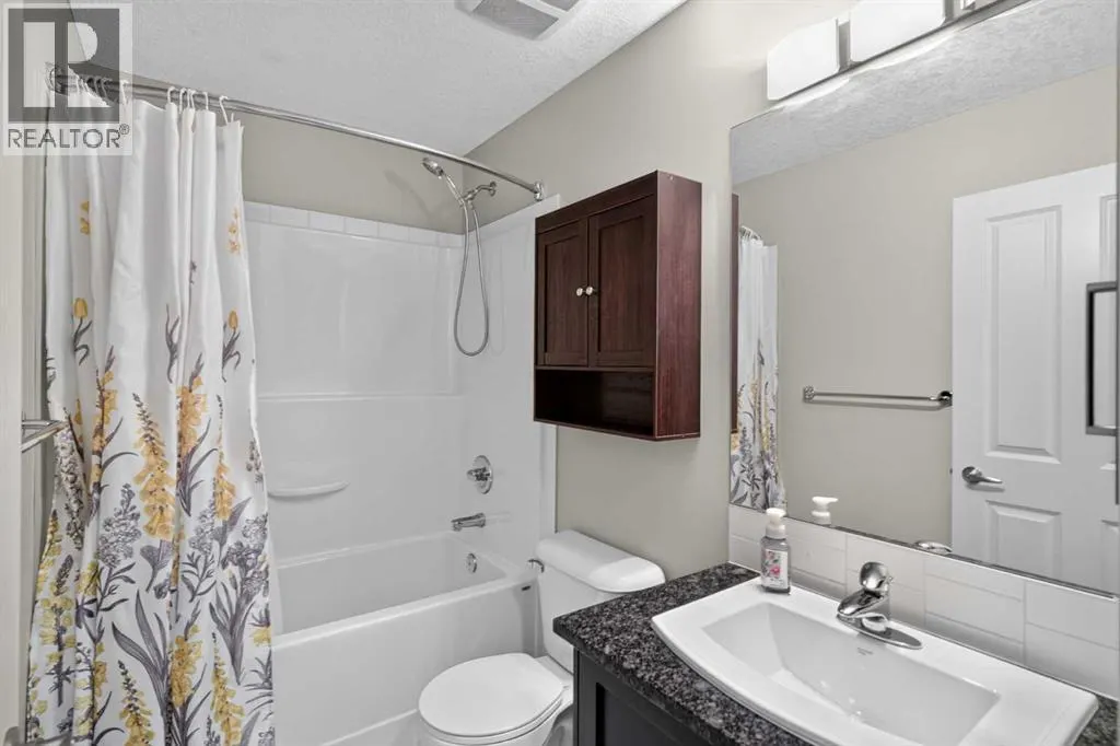 227 Copperpond Row