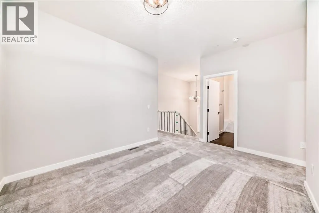 4 Heritage Mews
