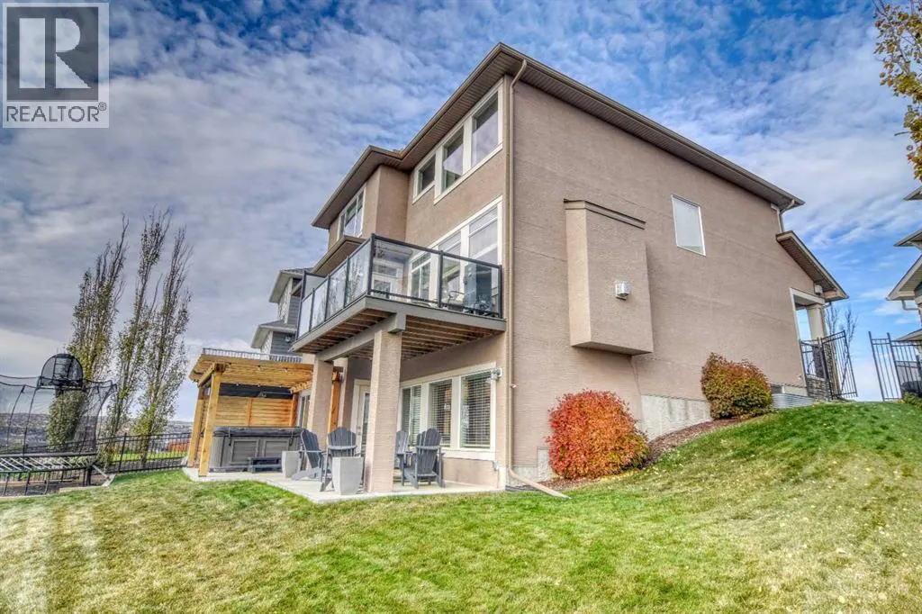 32 Evansborough Hill NW