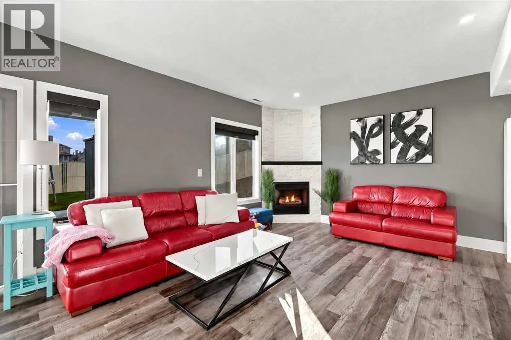 72 Darling Crescent