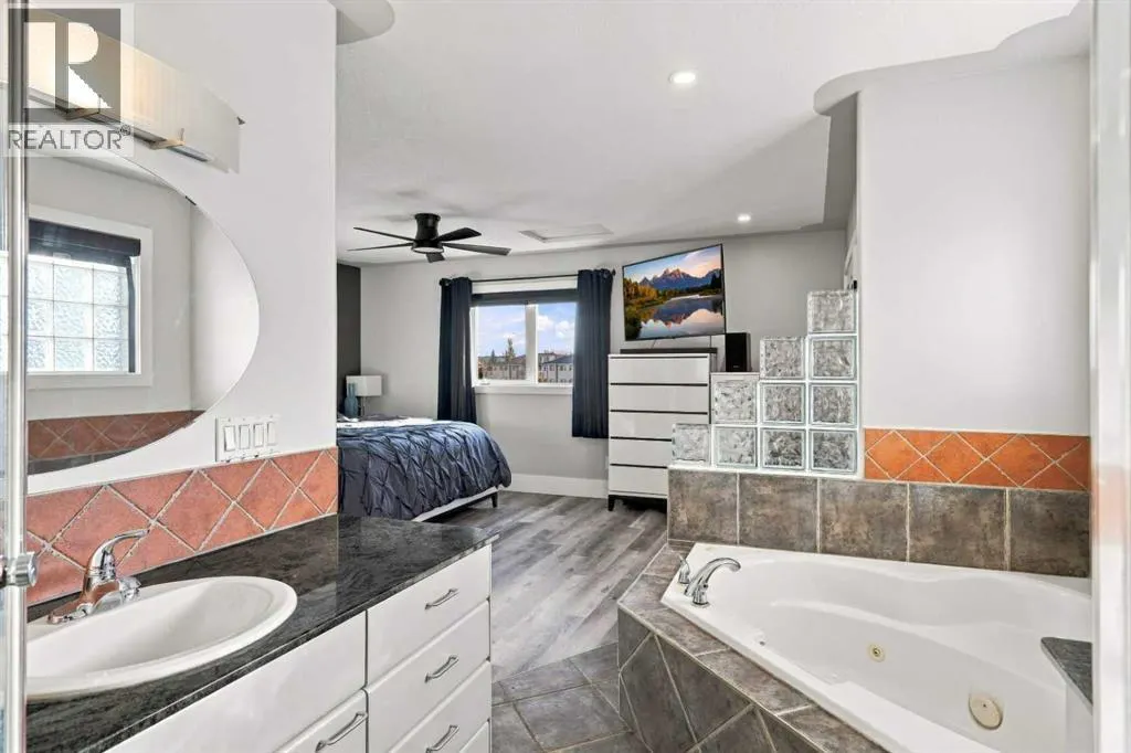 72 Darling Crescent