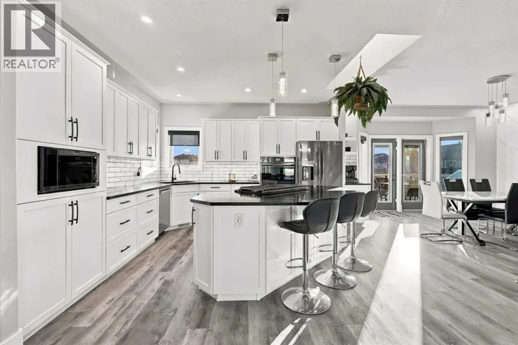 72 Darling Crescent