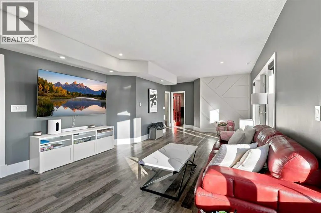 72 Darling Crescent