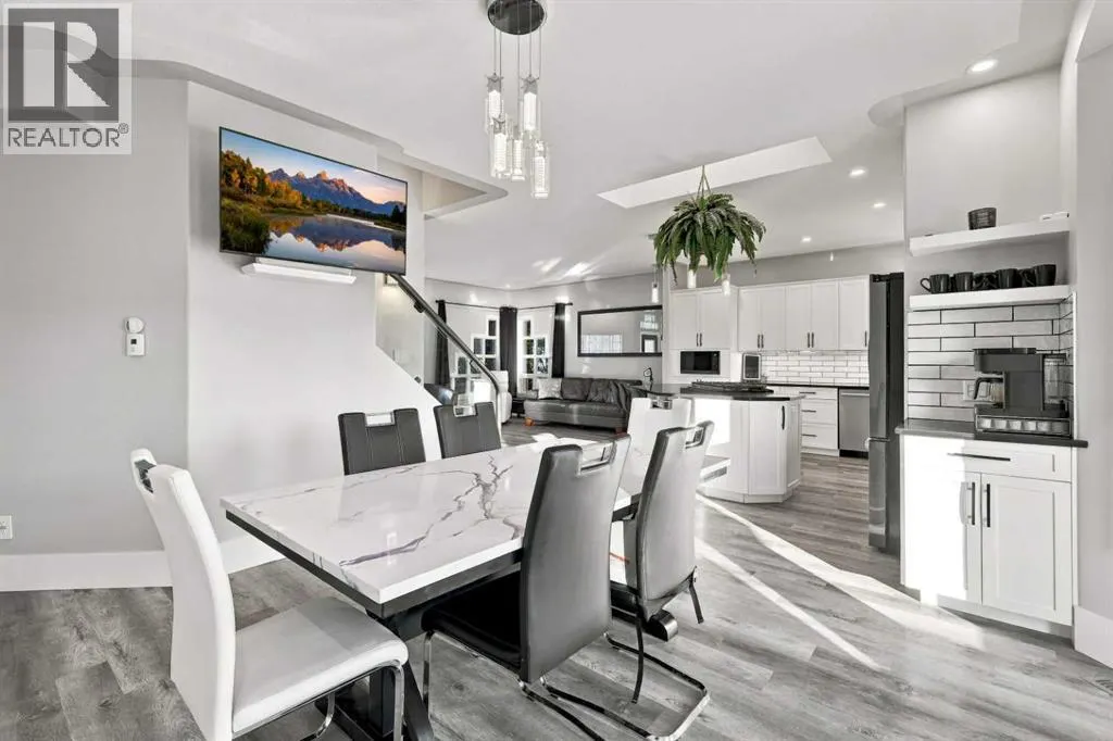 72 Darling Crescent