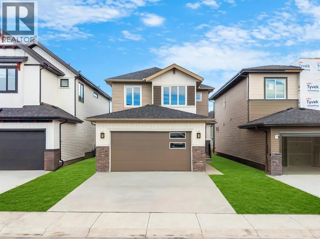 125 Quartz Crescent