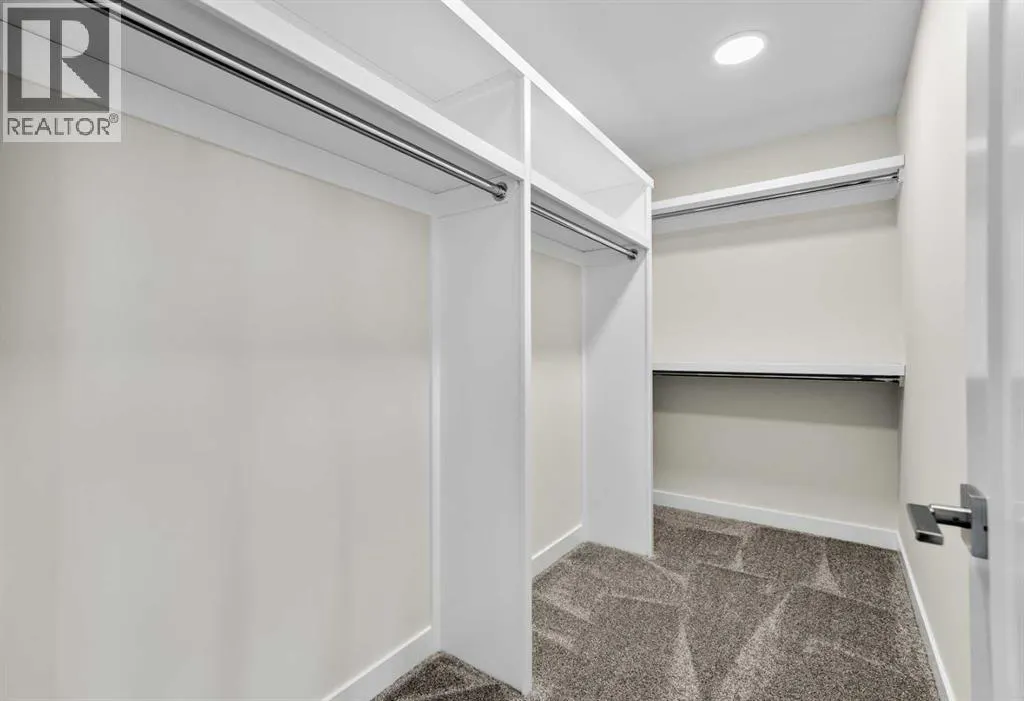 125 Quartz Crescent
