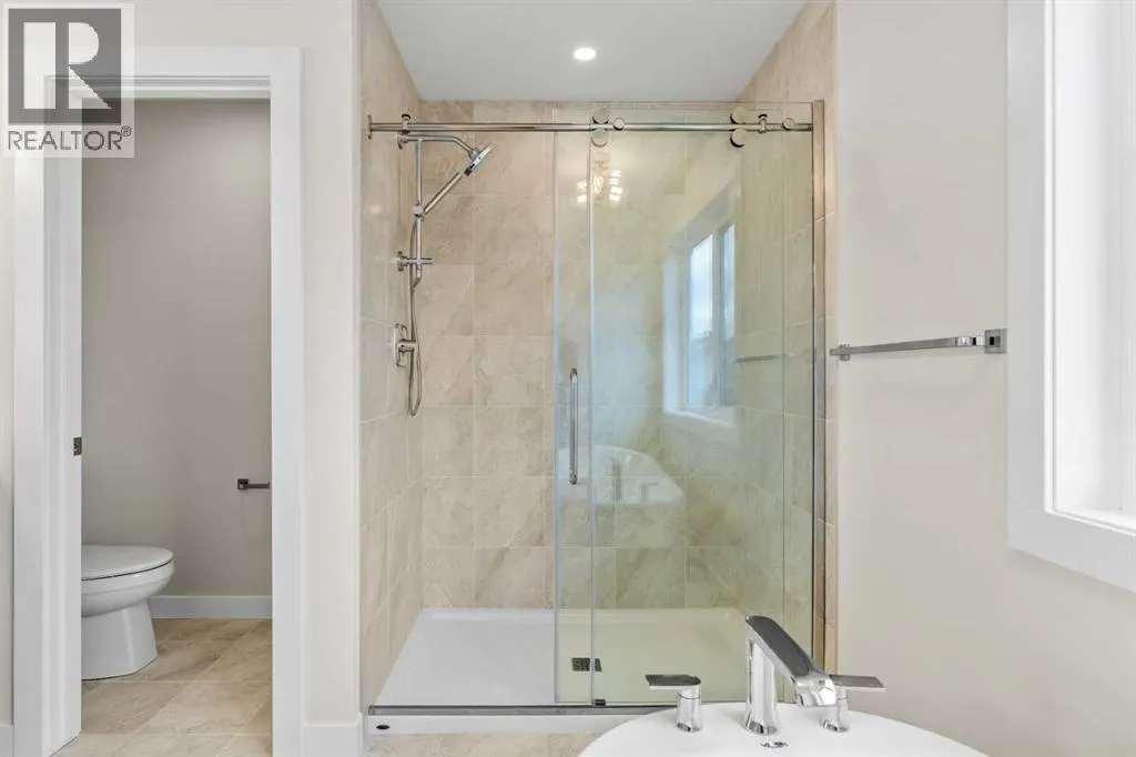 125 Quartz Crescent