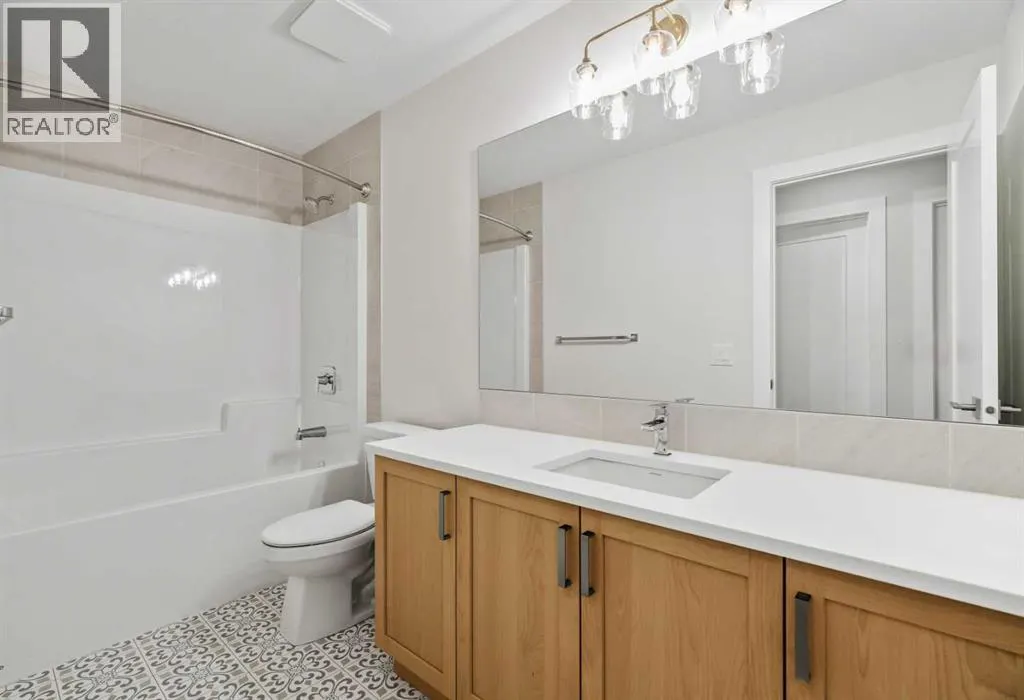 125 Quartz Crescent