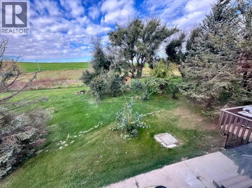#26, 142041 200 Range Road