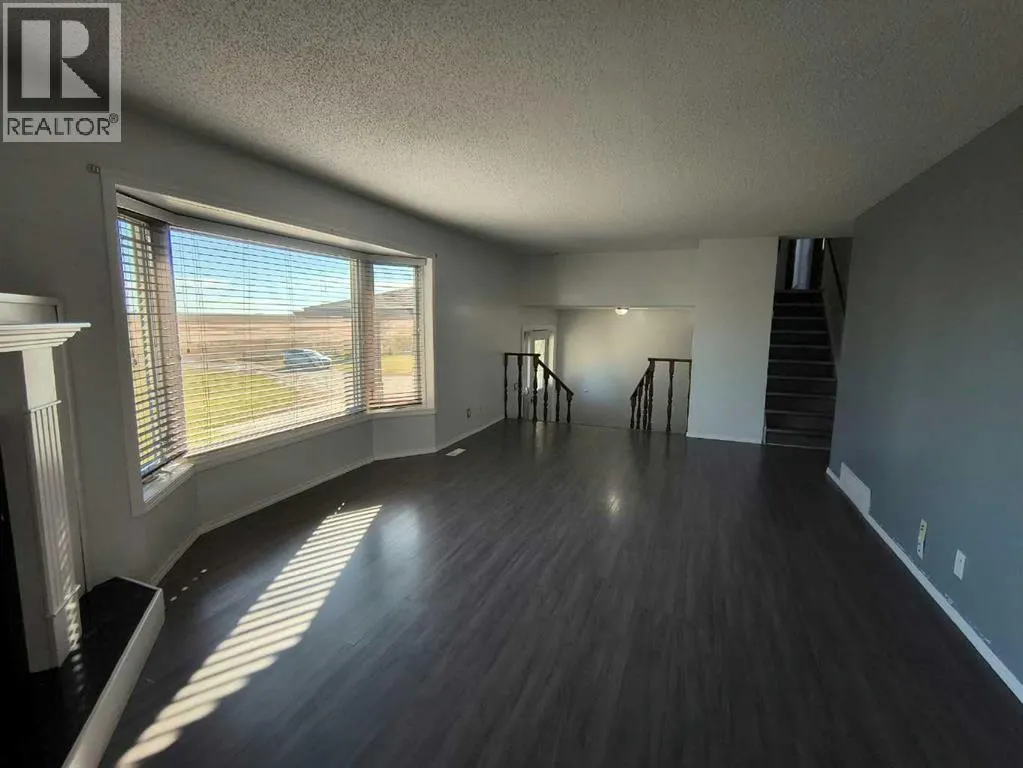 #26, 142041 200 Range Road