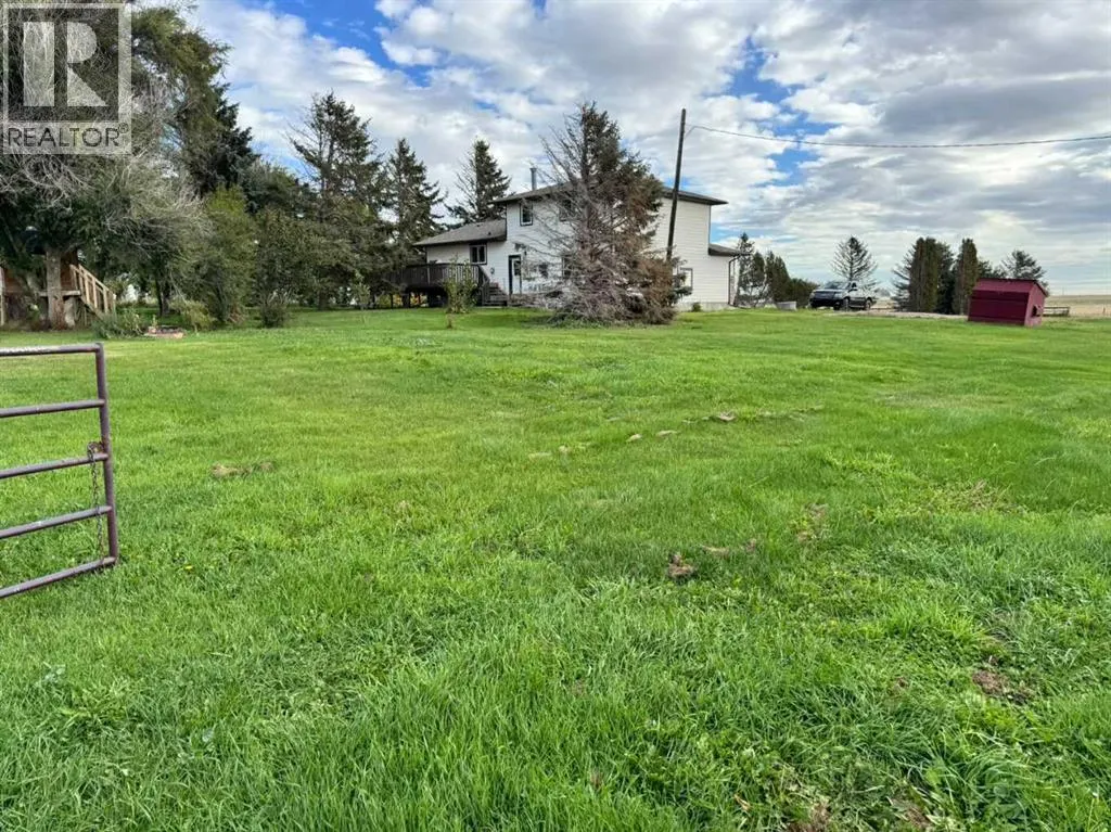 #26, 142041 200 Range Road