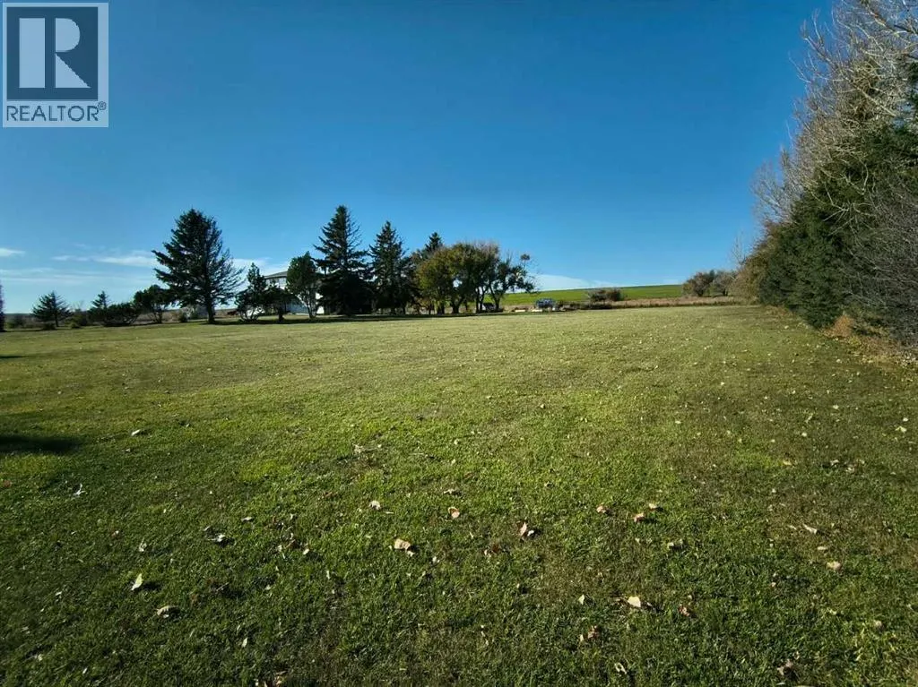 #26, 142041 200 Range Road