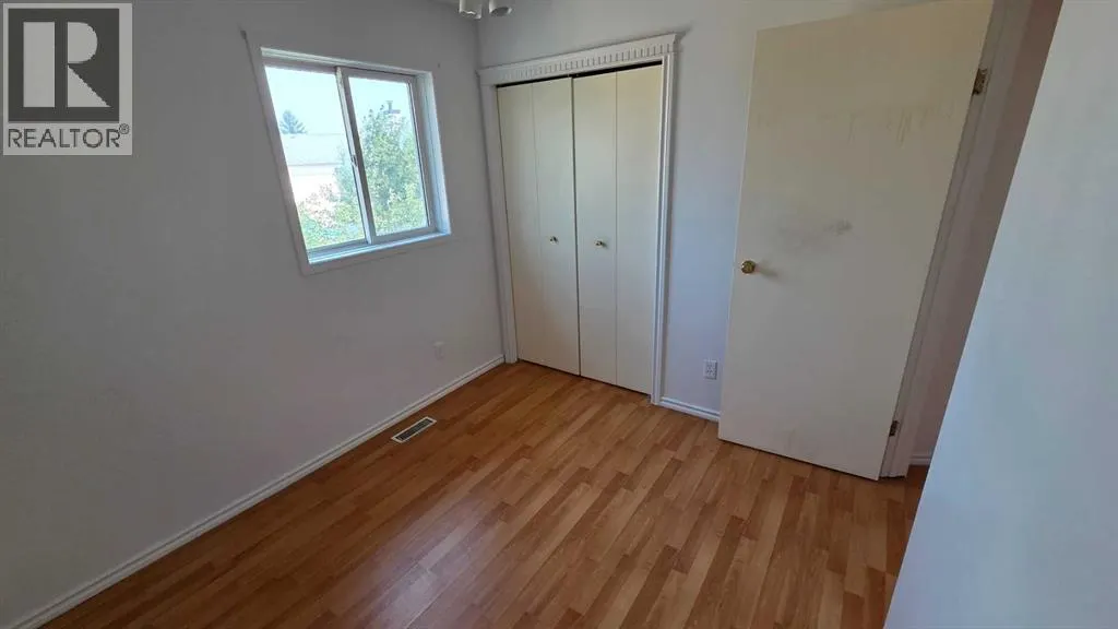 155 Applefield Close SE