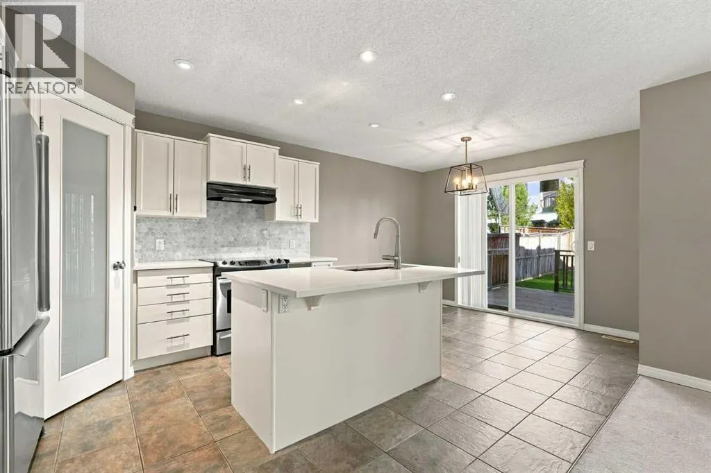 707 Tuscany Drive NW