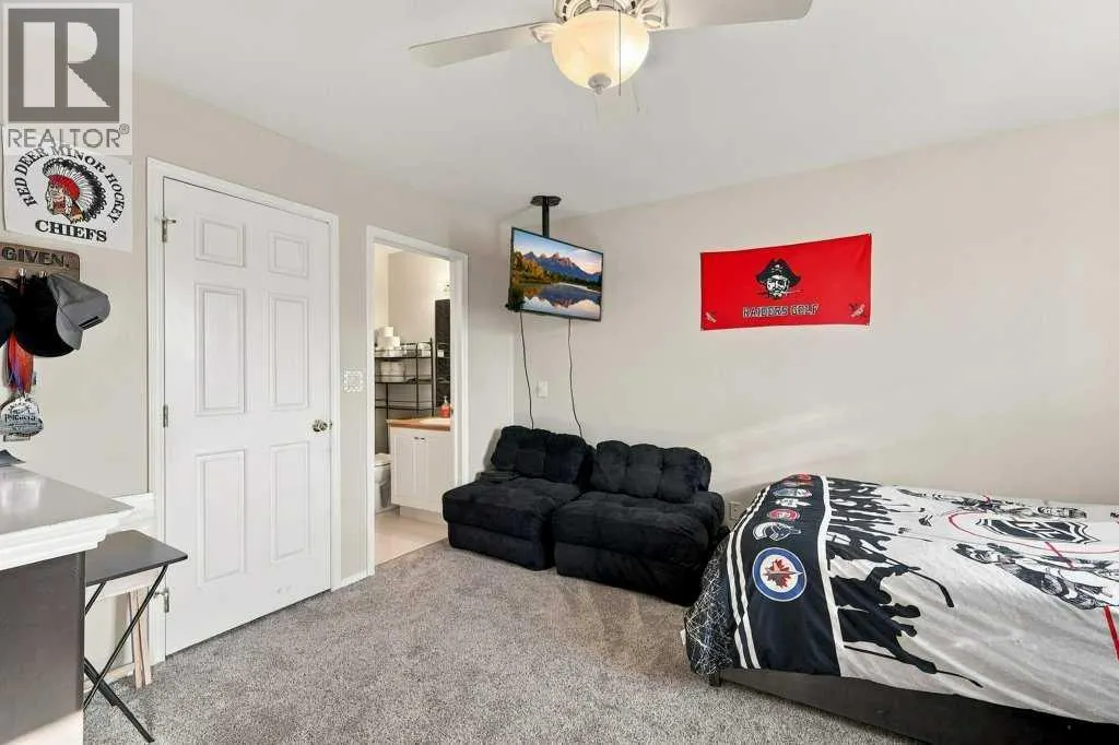 16, 73 Addington Drive