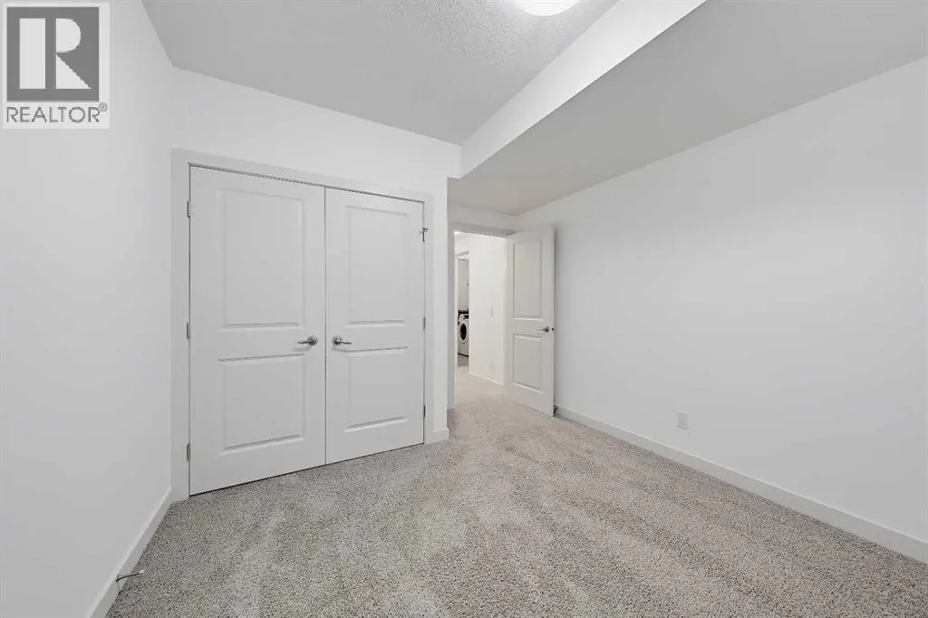63 Cortina Villas SW