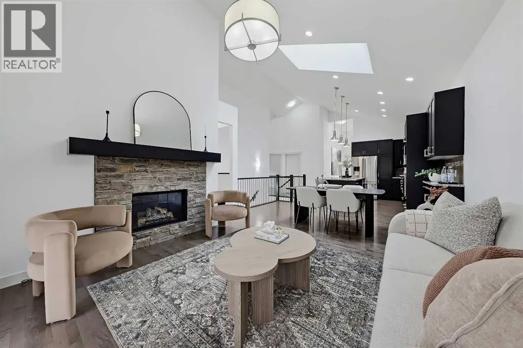 63 Cortina Villas SW