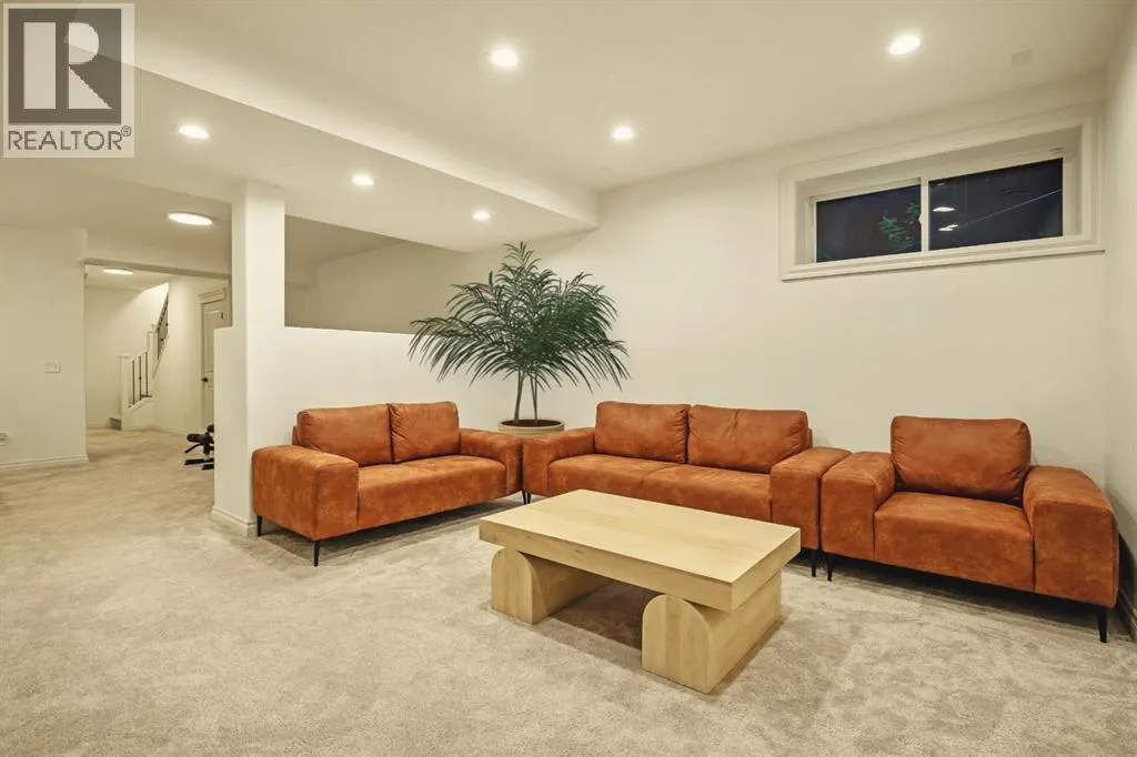 211 Auburn Sound Circle SE