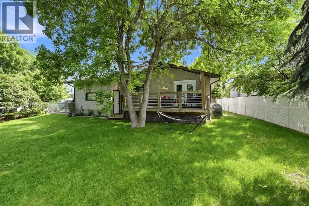 12 Malcolm Crescent