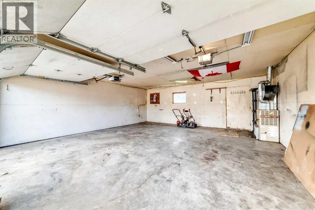 2016 46 Street SE