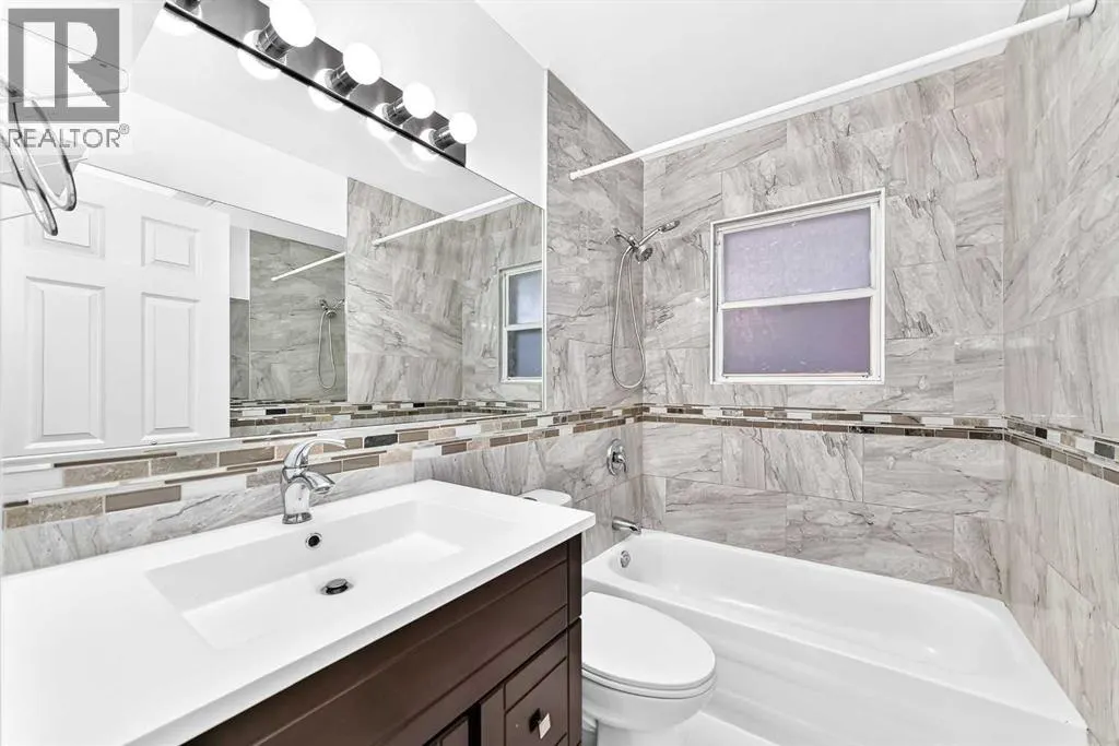 2016 46 Street SE