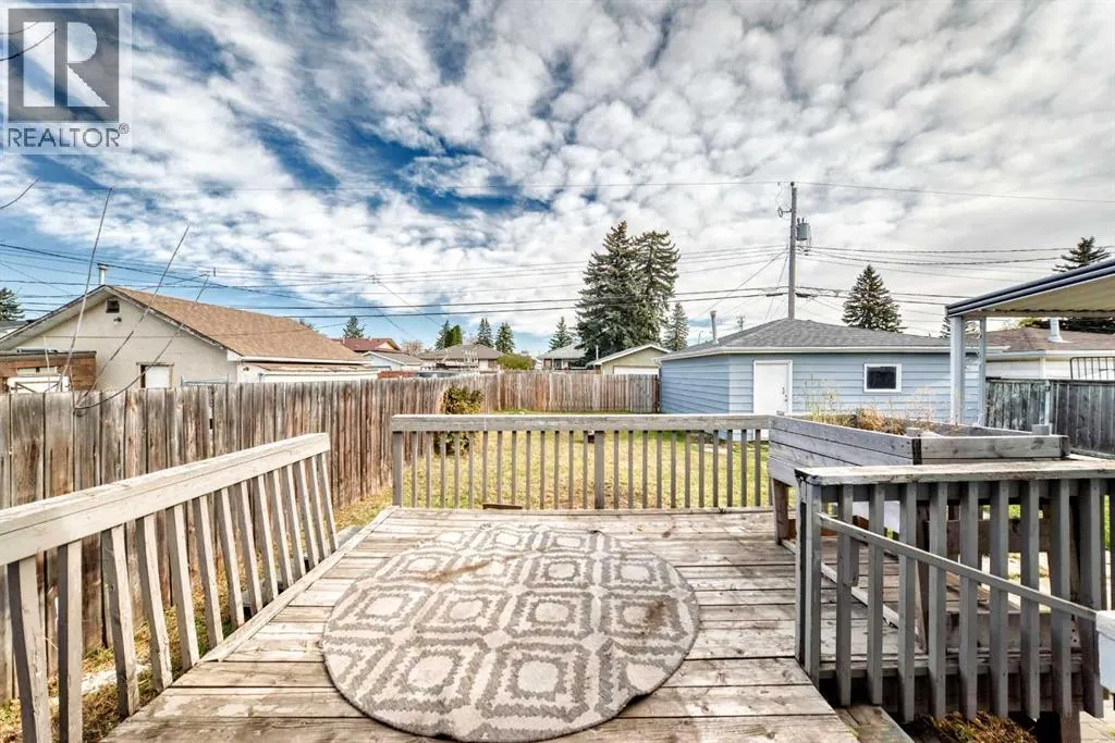 2016 46 Street SE