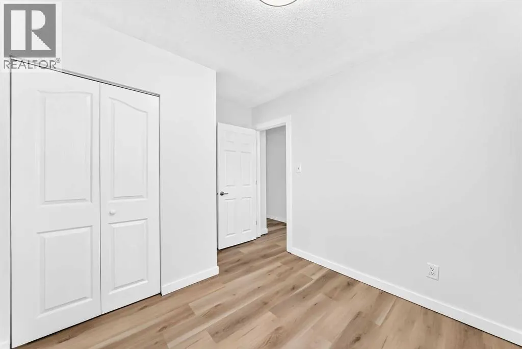 2016 46 Street SE