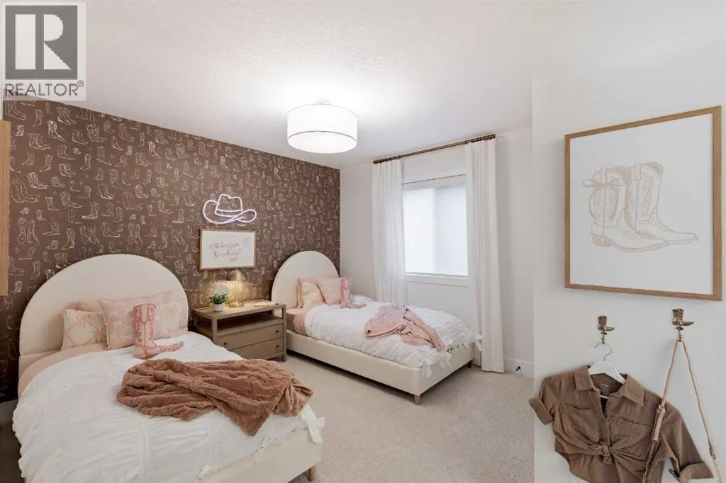 35 Ambledale Crescent NW