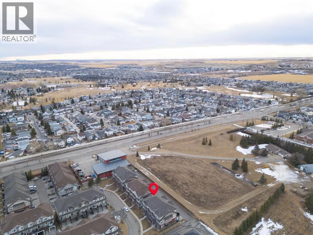 2001, 280 Williamstown Close NW