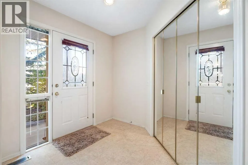 87 Citadel Meadow Grove NW