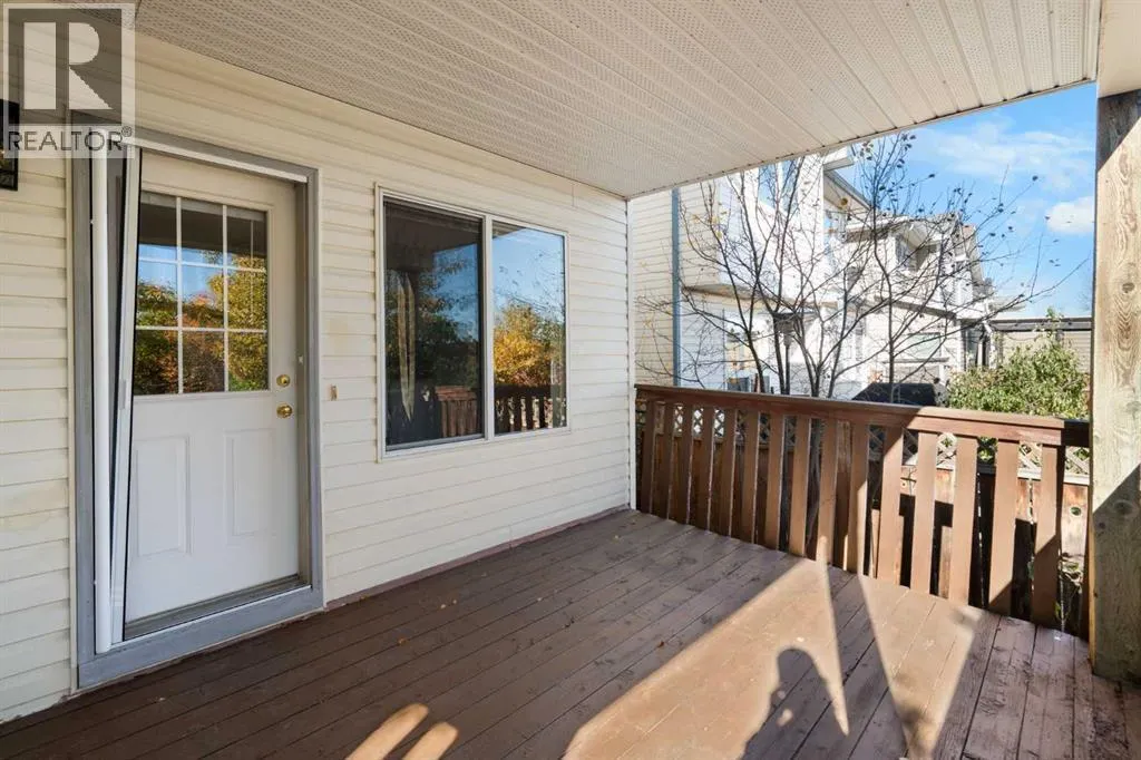 87 Citadel Meadow Grove NW