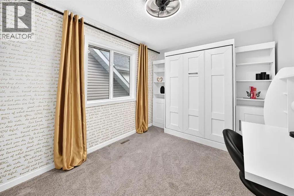 46 Emberside Garden