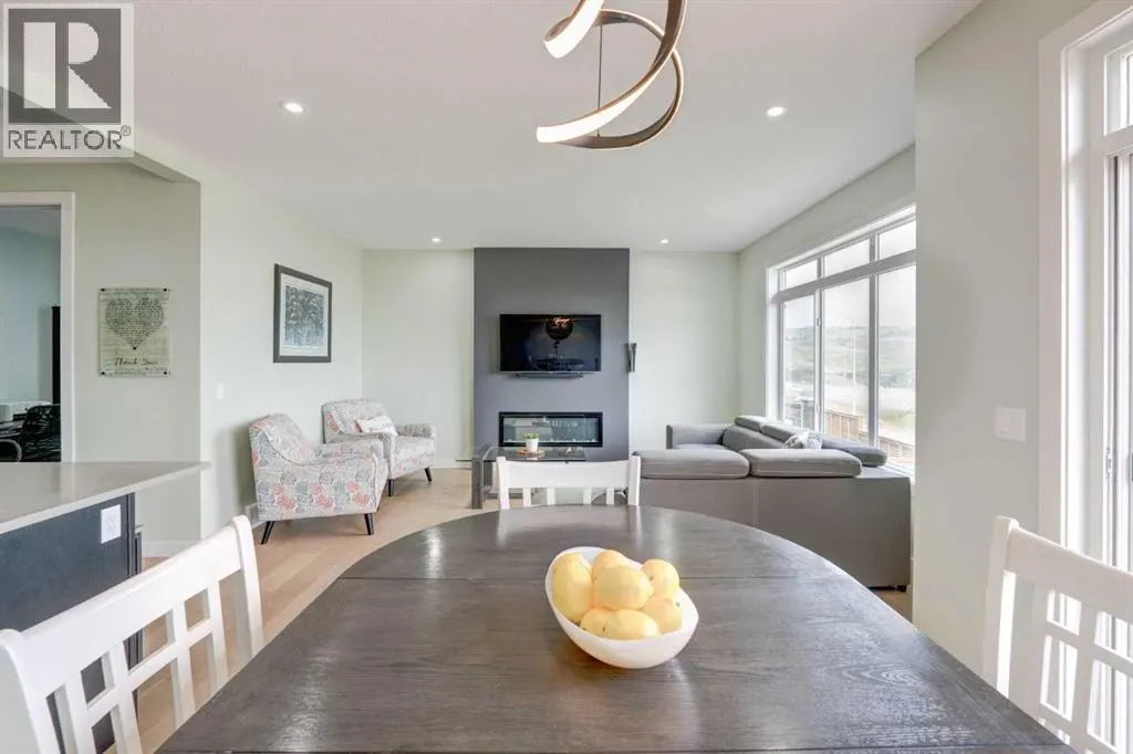 110 Precedence View