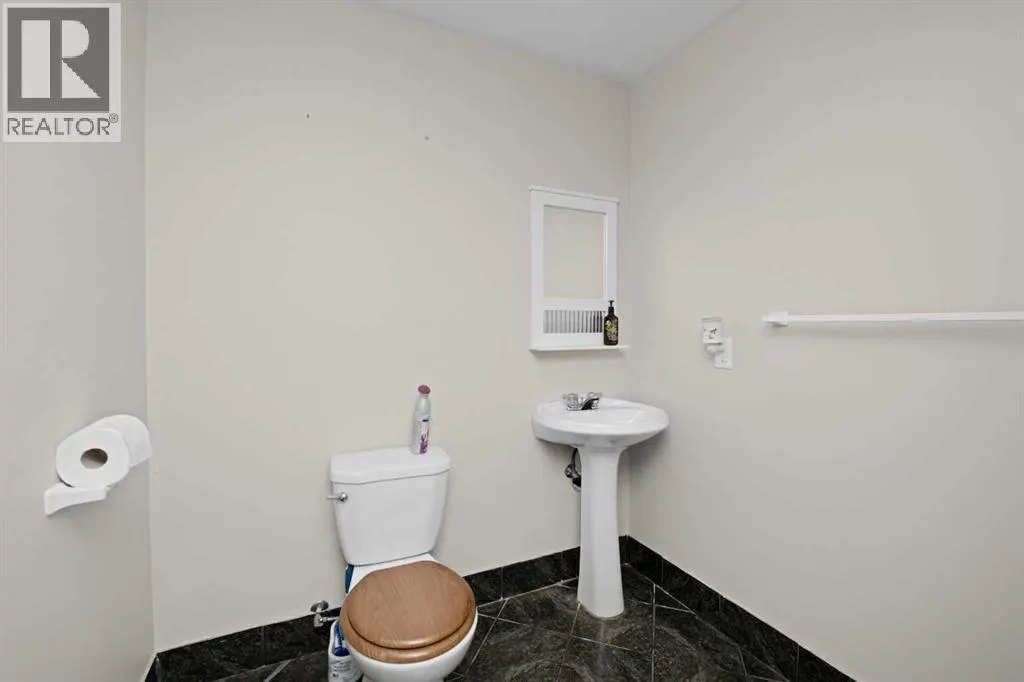 249 West Lakeview Place