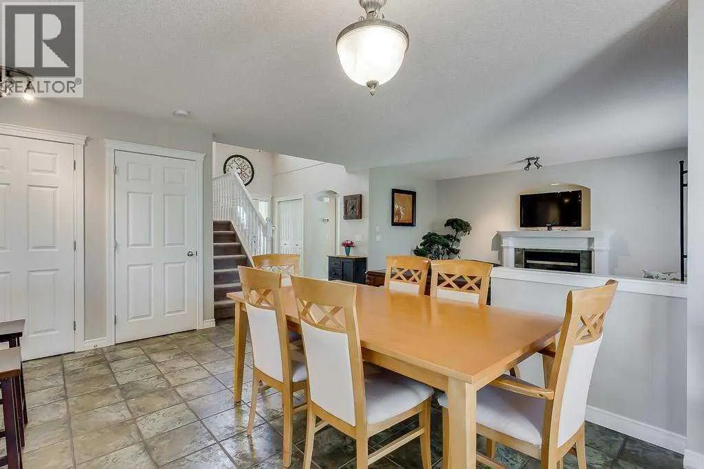 249 West Lakeview Place