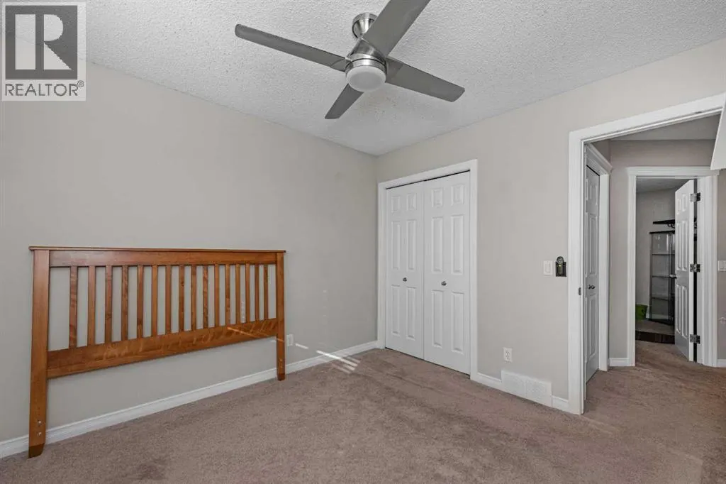 249 West Lakeview Place