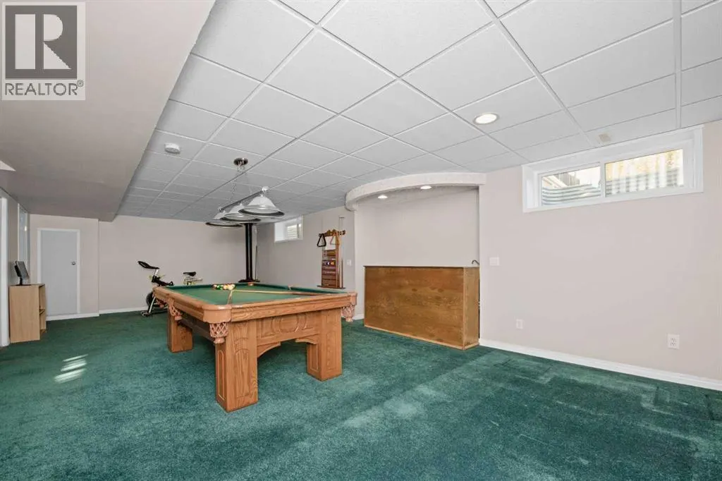 249 West Lakeview Place