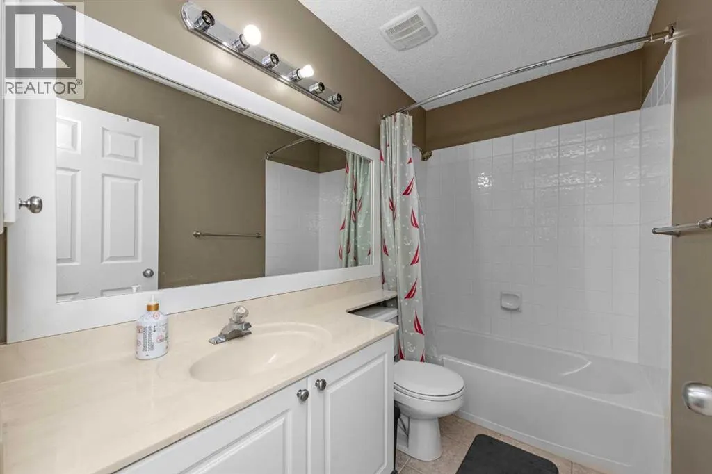 249 West Lakeview Place