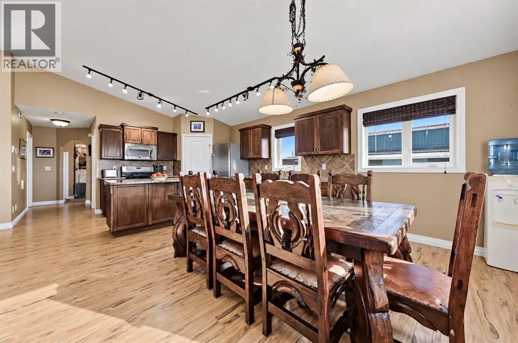 280011 Township 162