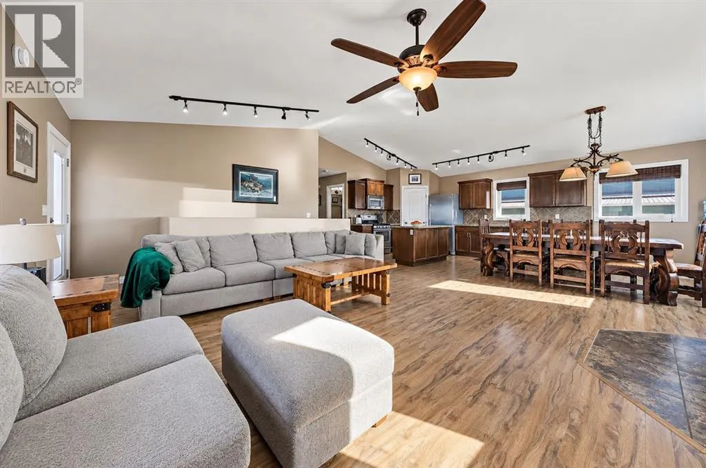 280011 Township 162