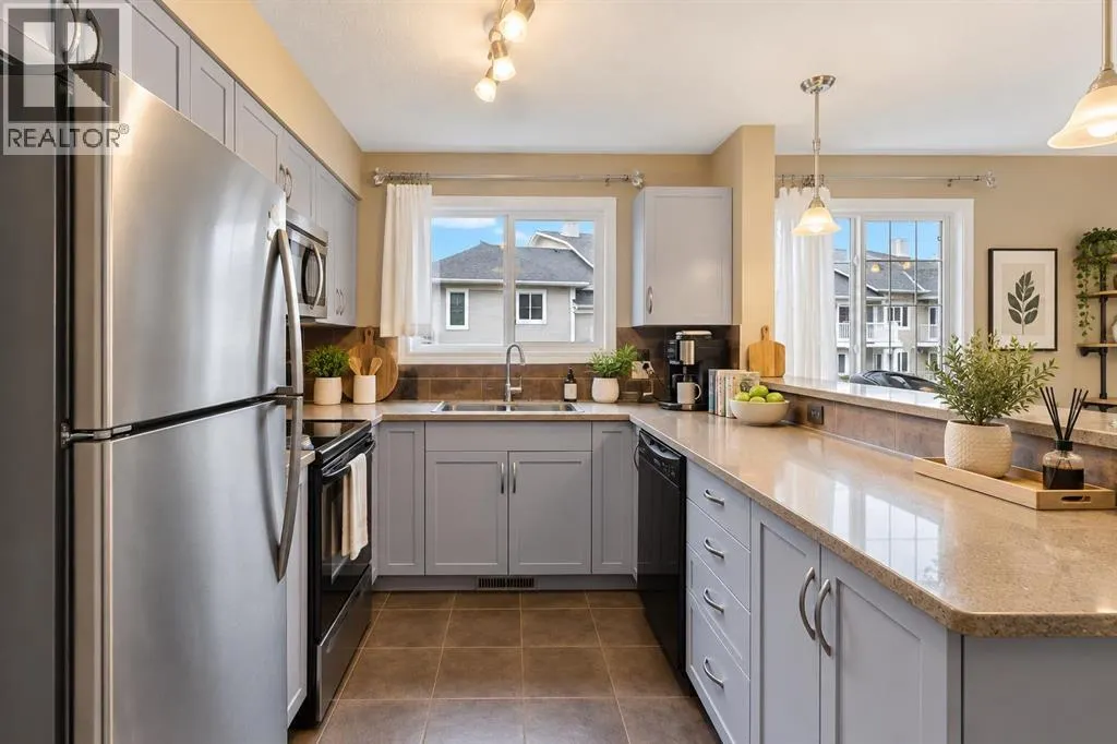 4301, 31 Country Village Manor NE