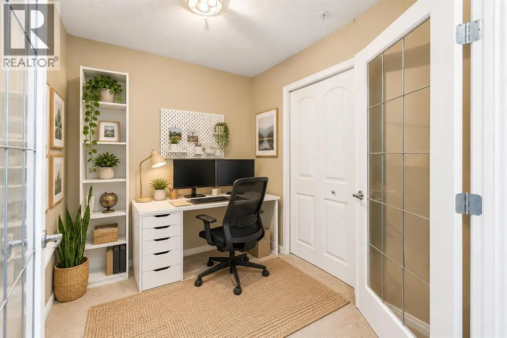 4301, 31 Country Village Manor NE