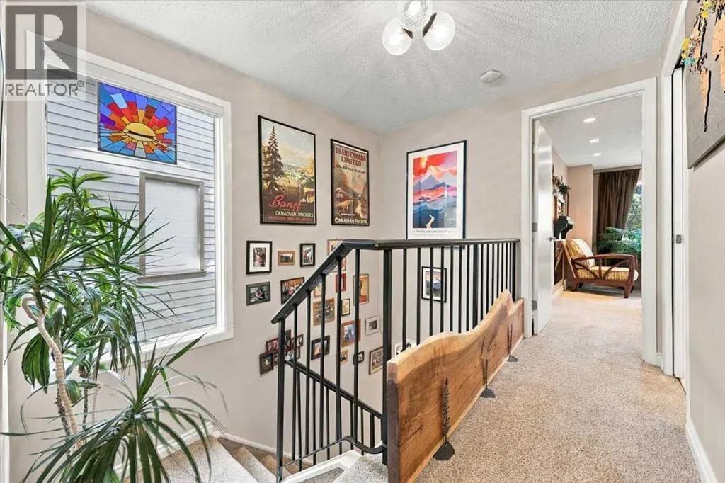 512 Point Mckay Grove NW