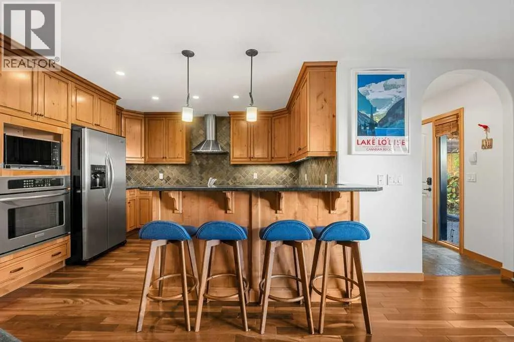 102, 714 3rd Street