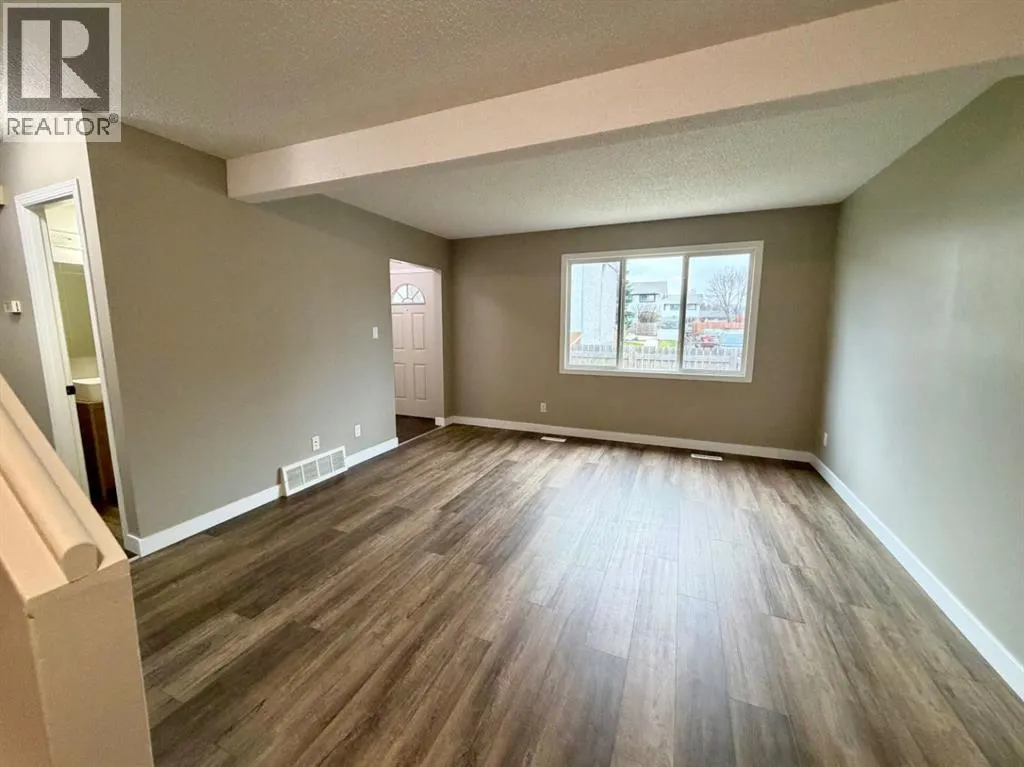 29, 110 Tamarack Avenue
