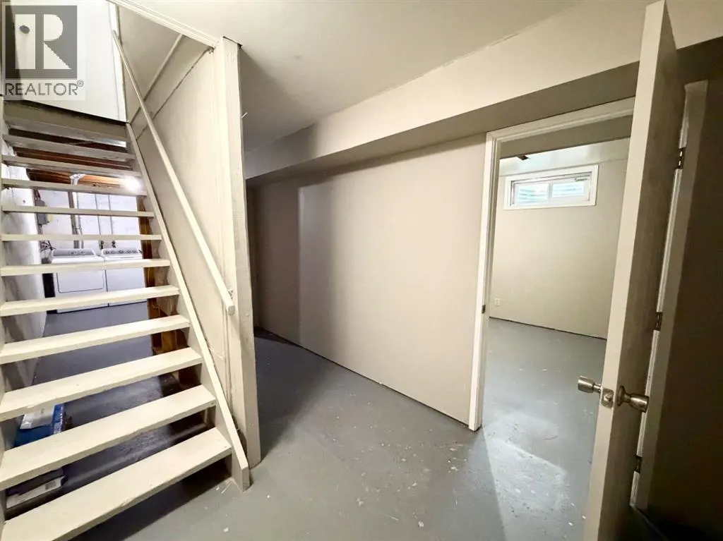 29, 110 Tamarack Avenue