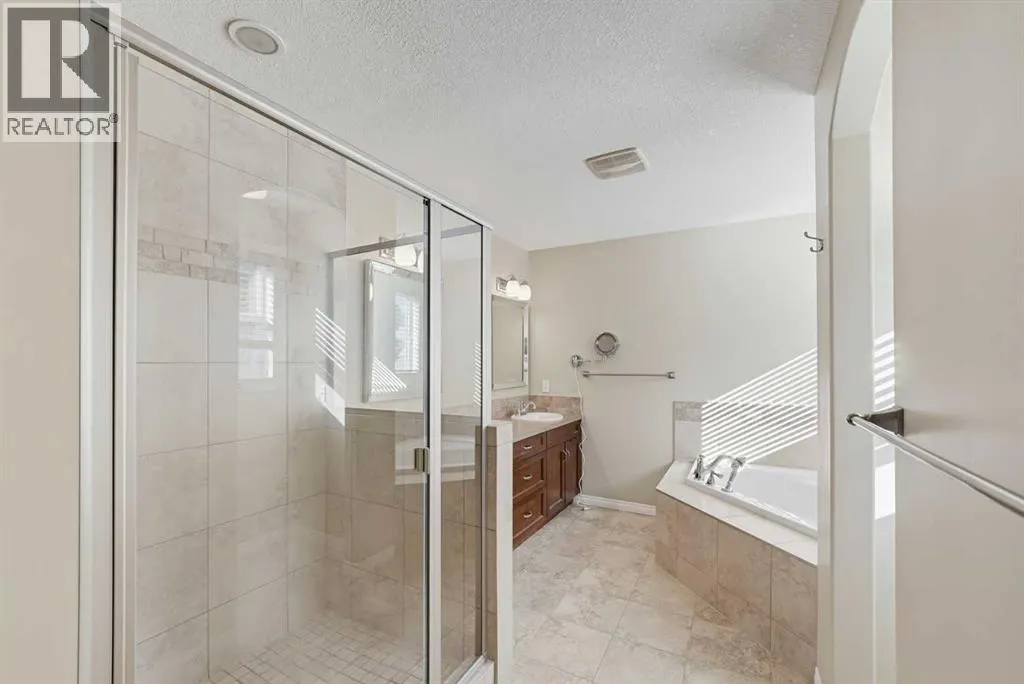 222 Elgin Estates Park SE