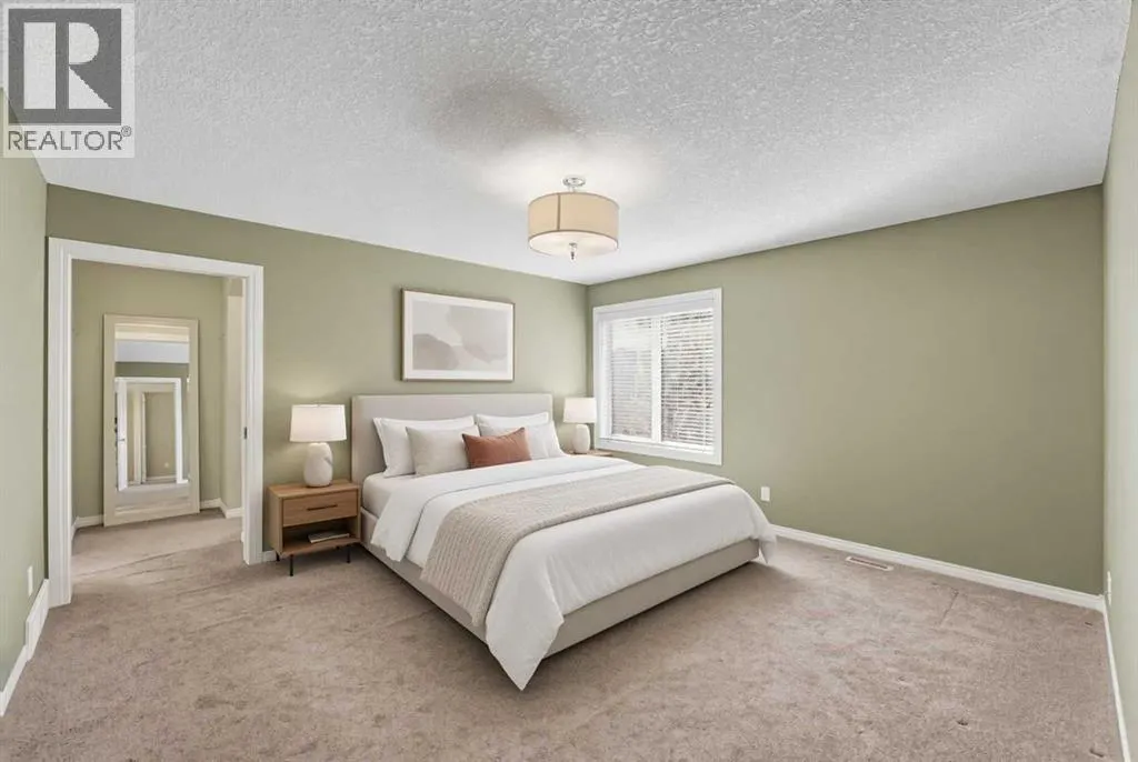 222 Elgin Estates Park SE