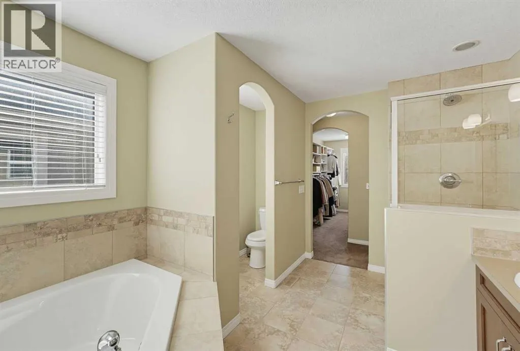 222 Elgin Estates Park SE